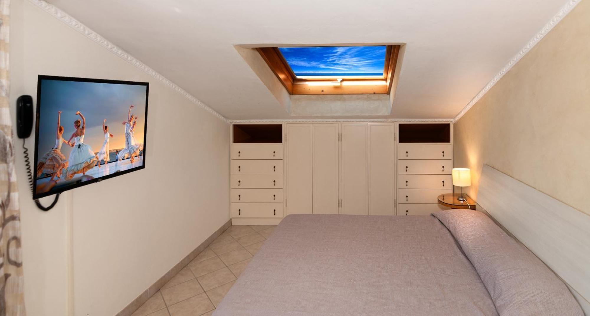 Hotel Eura مارينا دي ماسا المظهر الخارجي الصورة