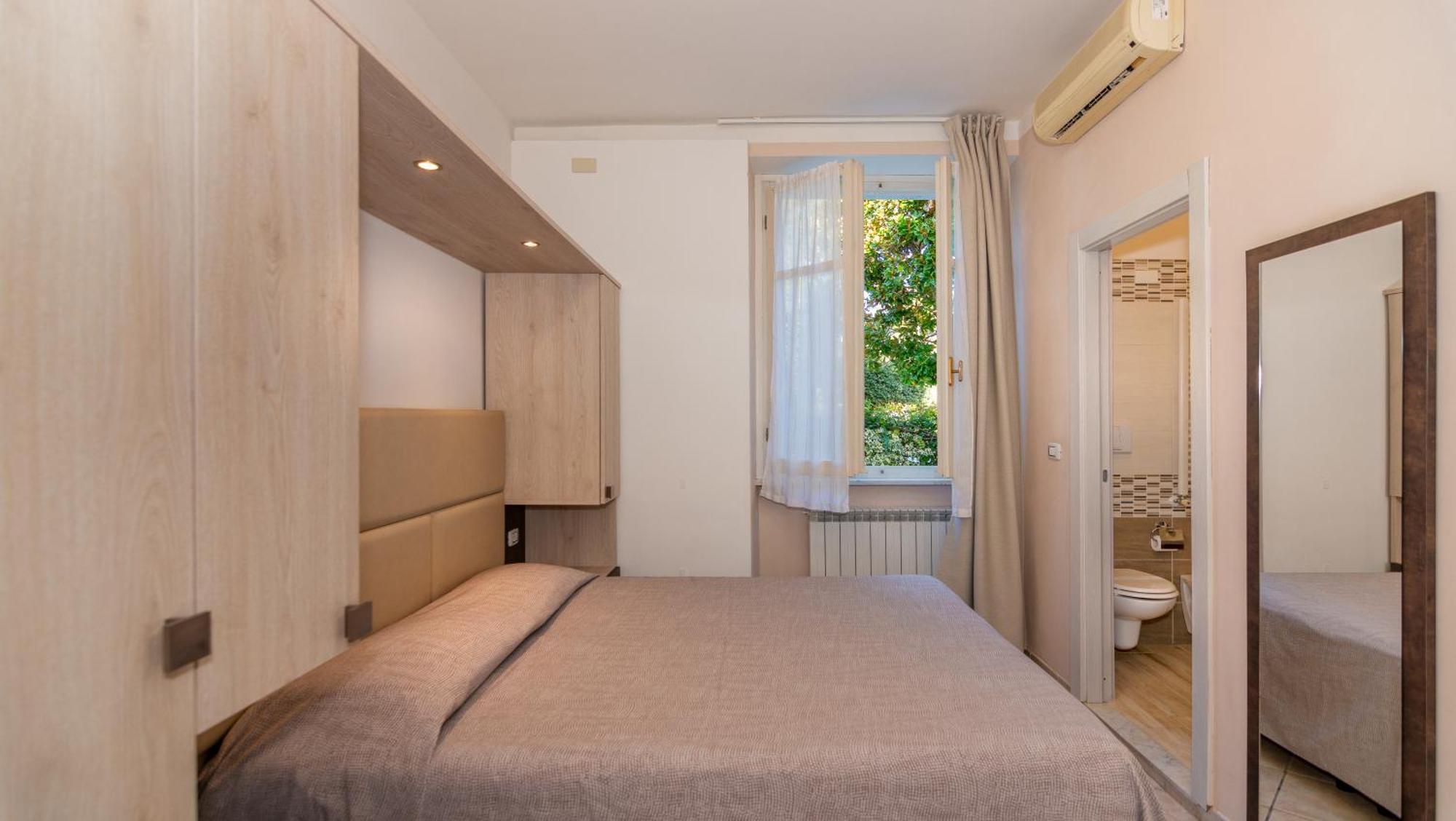 Hotel Eura مارينا دي ماسا المظهر الخارجي الصورة