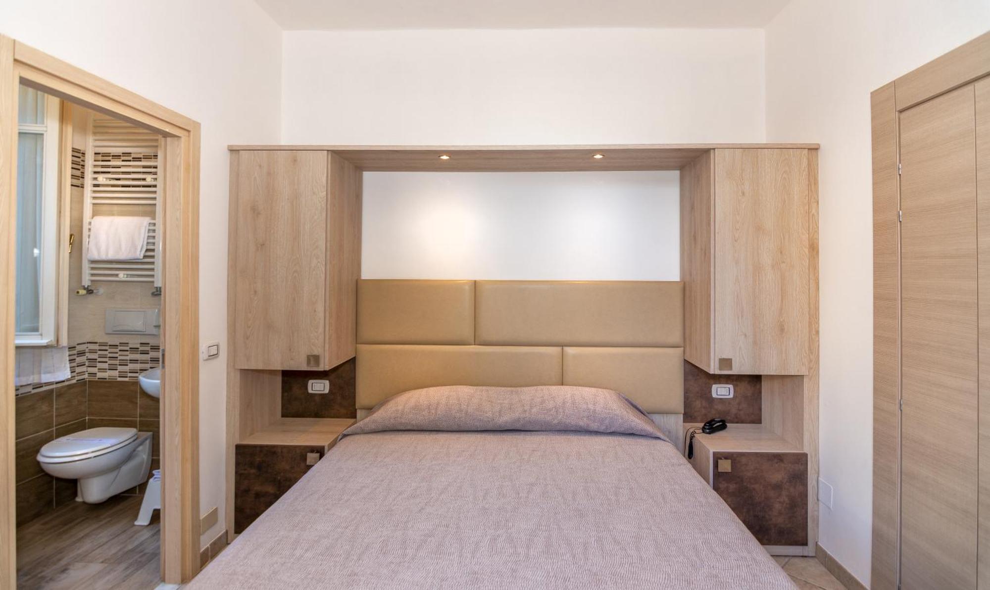 Hotel Eura مارينا دي ماسا المظهر الخارجي الصورة