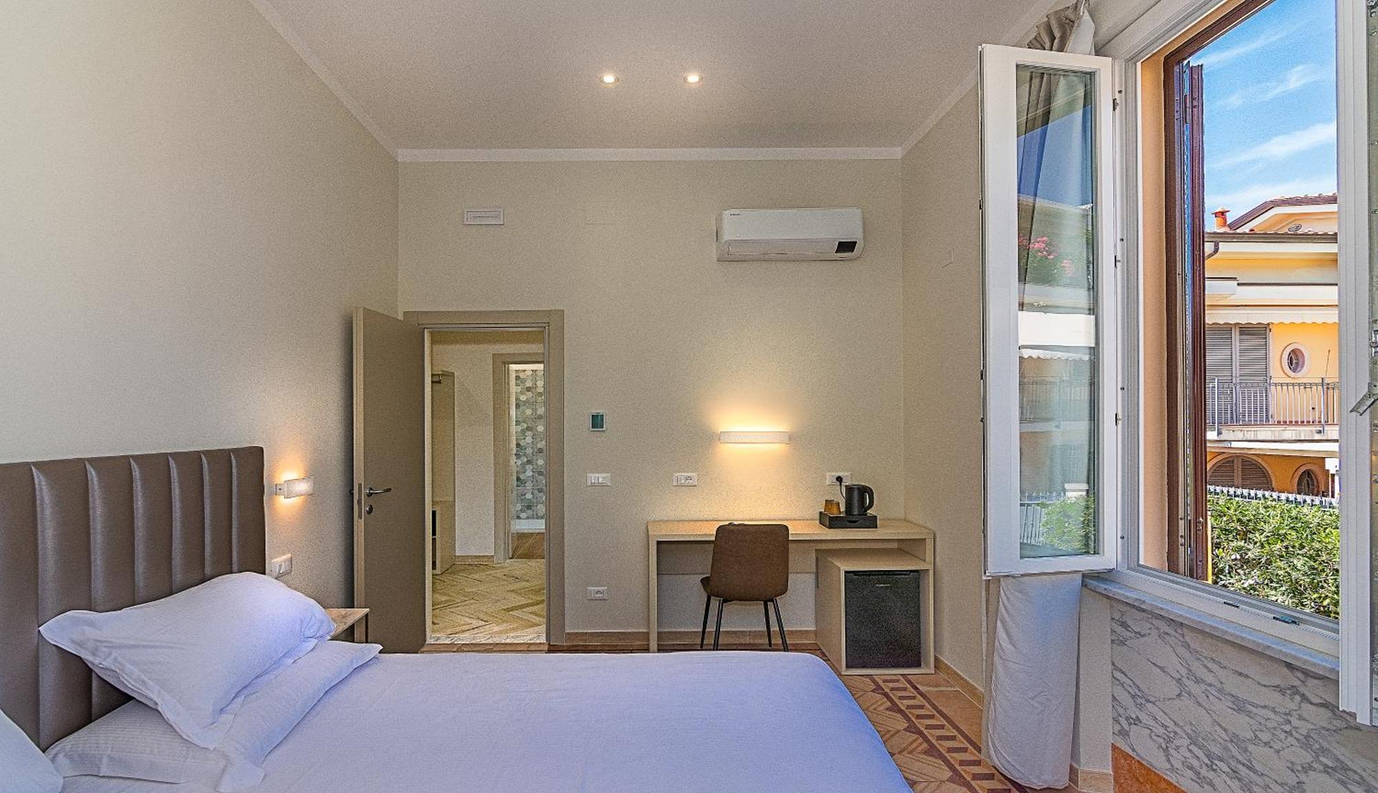Hotel Eura مارينا دي ماسا المظهر الخارجي الصورة