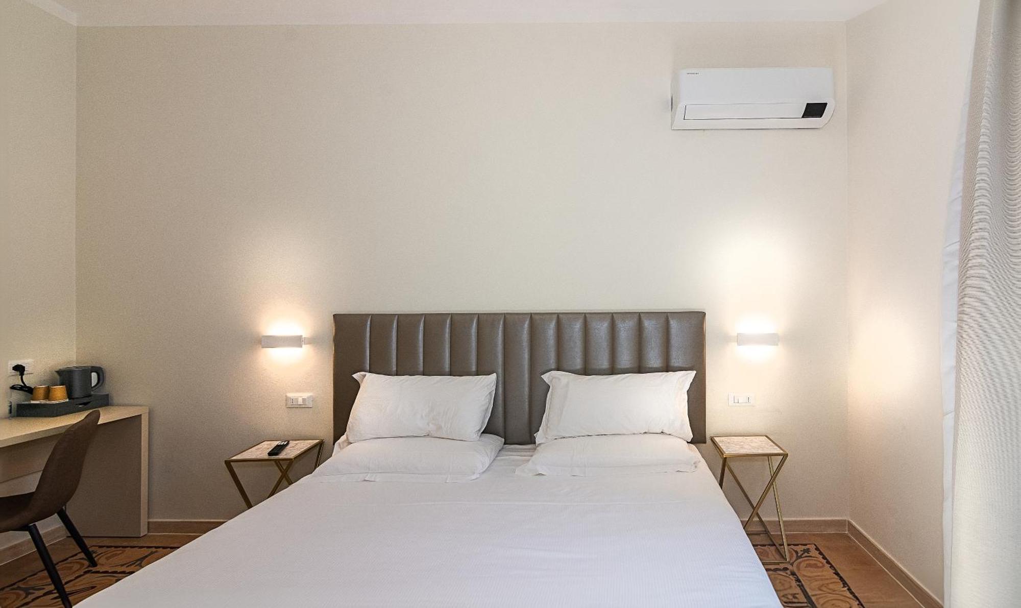 Hotel Eura مارينا دي ماسا المظهر الخارجي الصورة